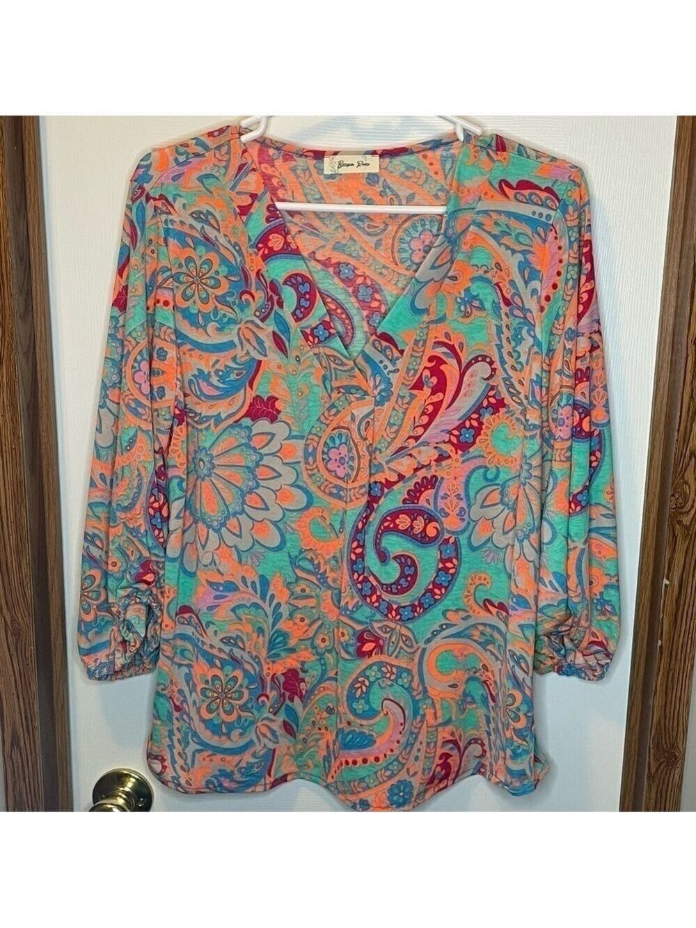 Benson River Coral/Mint Green Paisley Blouse Small NWOT